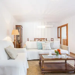 https://es-castellet-de-buola.balearic-islands.net